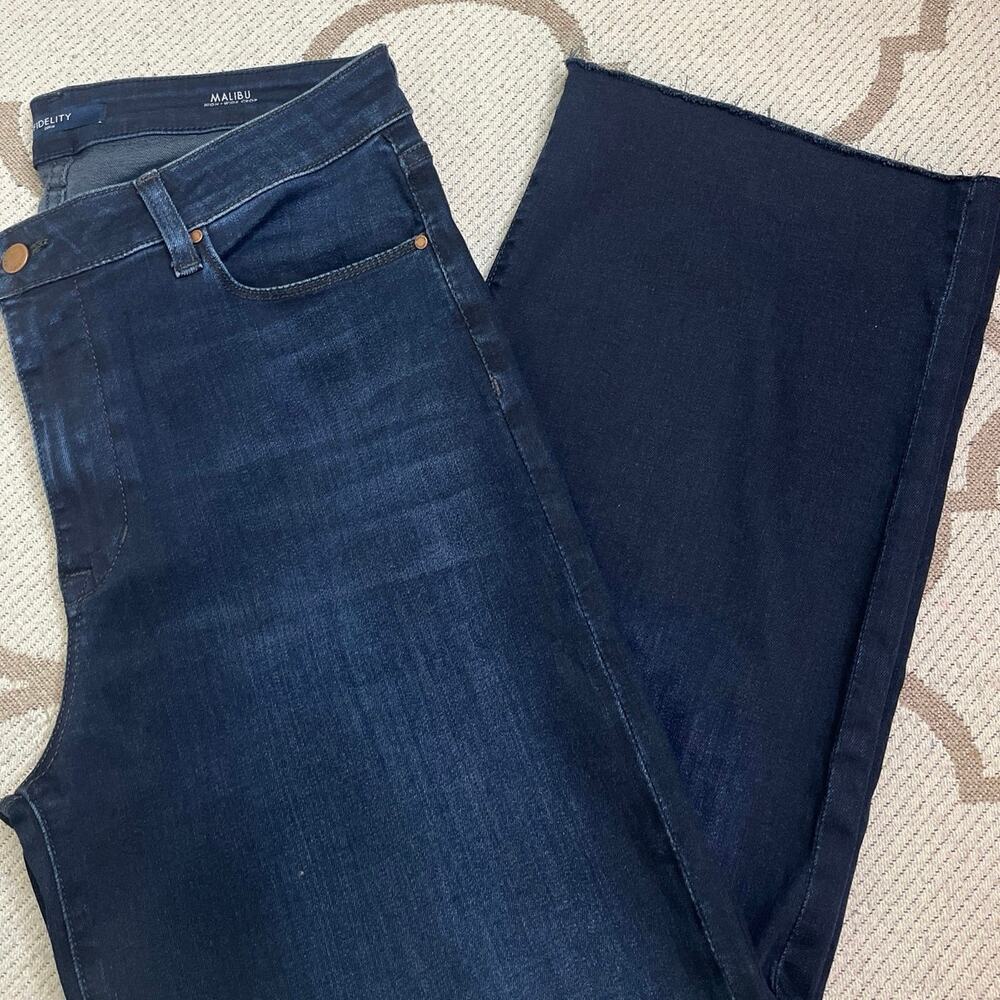 Fidelity Denim Malibu High wide crop raw hem Venetian Blue Jeans, size 31